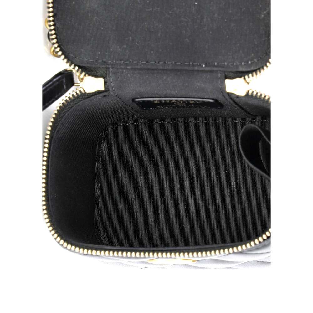 Chanel Classic Top Handle Vanity Case #226365C32B - Picture 5 of 8